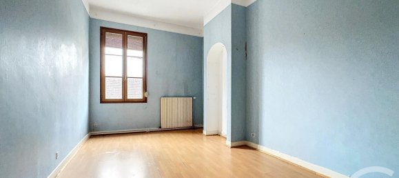 350m² Building in Aube, France No. 56472 6