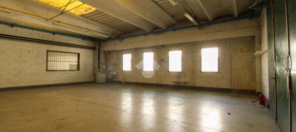 Oficina en Lallio, Italy 320 m² No. 273853 5