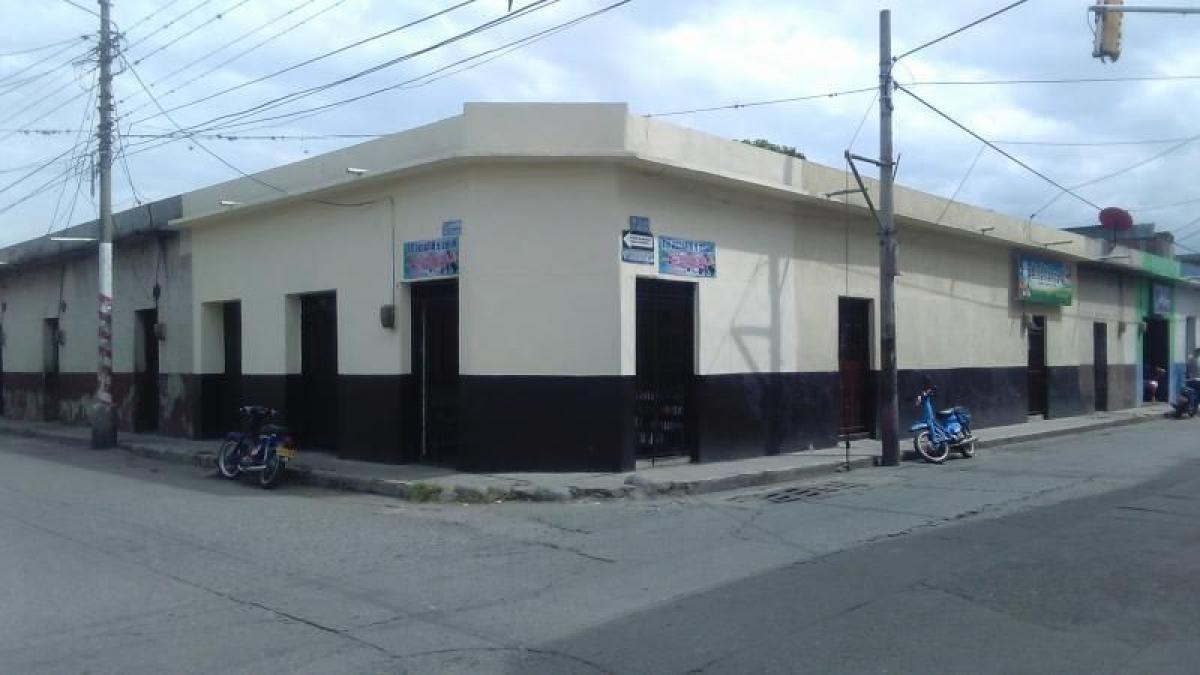 15 bedrooms House in Valle del Cauca, Colombia No. 6869