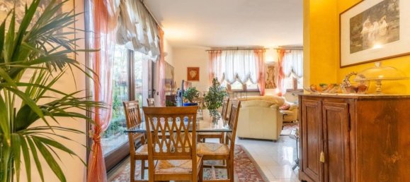 3 rooms Apartment in Milan, Italy No. 245767 12