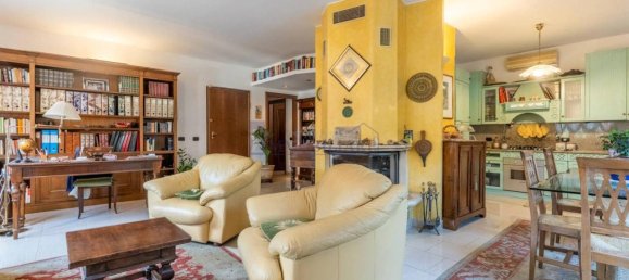 3 rooms Apartment in Milan, Italy No. 245767 14