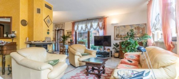 3 rooms Apartment in Milan, Italy No. 245767 17