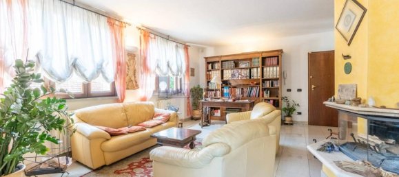 3 rooms Apartment in Milan, Italy No. 245767 15