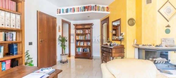 3 rooms Apartment in Milan, Italy No. 245767 13