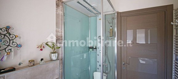 Apartamento de 2 dormitorios en Parma, Italy No. 299113 18