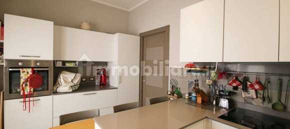 Apartamento de 2 dormitorios en Parma, Italy No. 299113 8