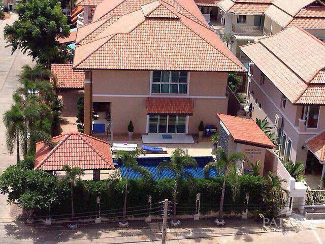 4 bedrooms Cafe / restaurant in Pattaya, Thailand No. 859