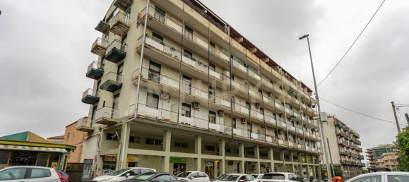 Apartamento T3 em Catania, Italy N.º 351621 3