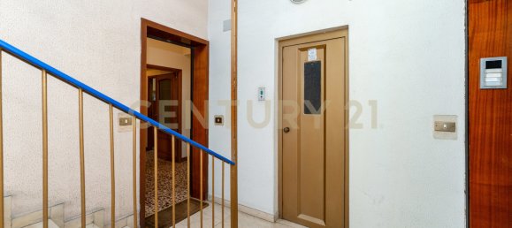 Apartamento T3 em Catania, Italy N.º 351621 8