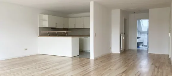 Квартира с 2 комнатами в Reutlingen, Германия № 115611 6