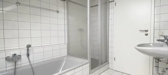 Квартира с 2 комнатами в Reutlingen, Германия № 115611 13