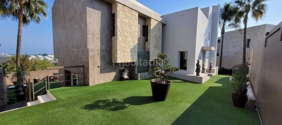 Вилла с 4 спальнями в Бенахавис, Испания № 44430 13