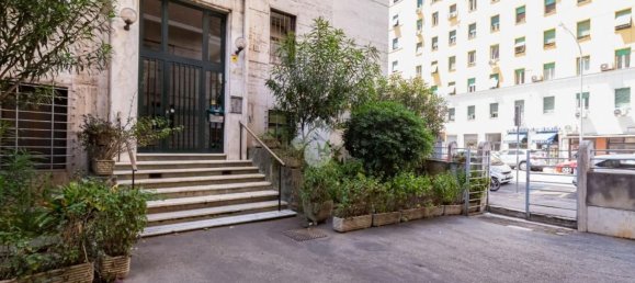 Квартира с 2 спальнями в Рим, Италия № 339964 4