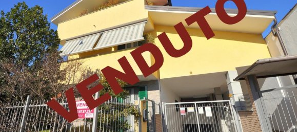 Apartamento de 3 divisões em Inveruno, Italy N.º 2483 2