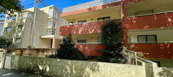 4 bedrooms House in Porto, Portugal No. 220008 2