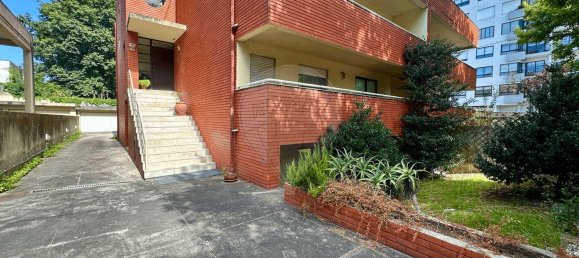 4 bedrooms House in Porto, Portugal No. 220008 3