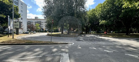 4 bedrooms House in Porto, Portugal No. 220008 20