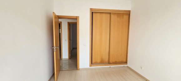 2 bedrooms Apartment in Barreiro, Portugal No. 219658 6