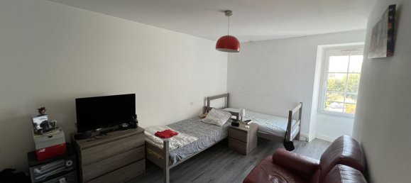 3 bedrooms House in Chatellerault, France No. 295855 4