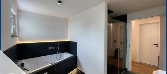 Квартира с 3 спальнями в Нюрнберг, Германия № 220481 8