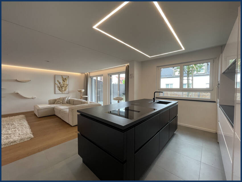 Квартира с 3 спальнями в Нюрнберг, Германия № 220481