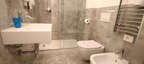 14-Zimmer Gebäude in Milan, Italy, Nr. 338193 10