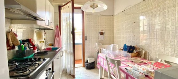 4-Zimmer Wohnung in Massa, Italy, Nr. 45472 10