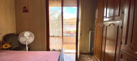 4-Zimmer Wohnung in Massa, Italy, Nr. 45472 2