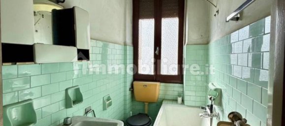 4 bedrooms House in Carmagnola, Italy No. 211348 16