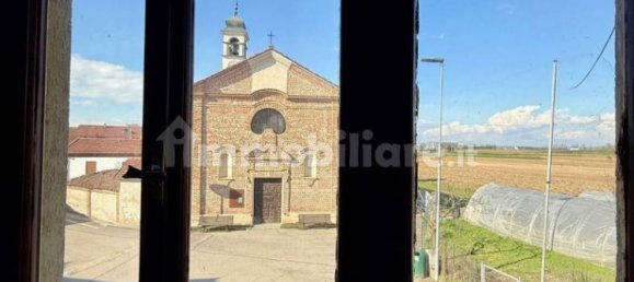 4 bedrooms House in Carmagnola, Italy No. 211348 24