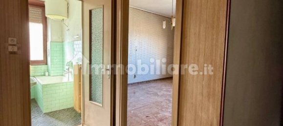 4 bedrooms House in Carmagnola, Italy No. 211348 15