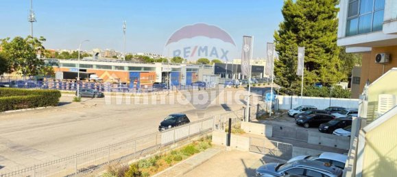 Oficina de 2 habitaciónes en Foggia, Italy No. 272155 11