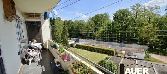 Квартира с 3 спальнями в Зарлуи, Германия № 102321 4