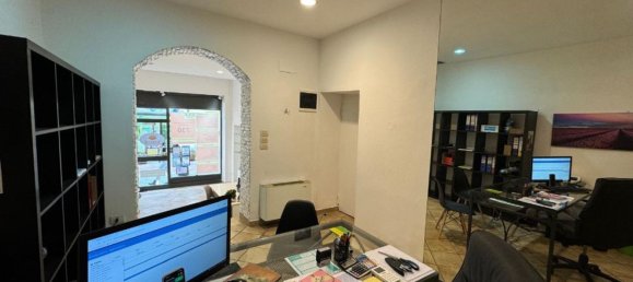 35m² Office in Cornaredo, Italy No. 183828 6