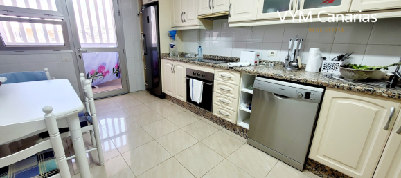 3 bedrooms Penthouse in Playa Paraiso, Spain No. 5727 17