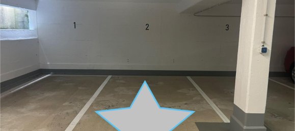 Parking à Berchtesgadener Land, Germany No. 359018 2