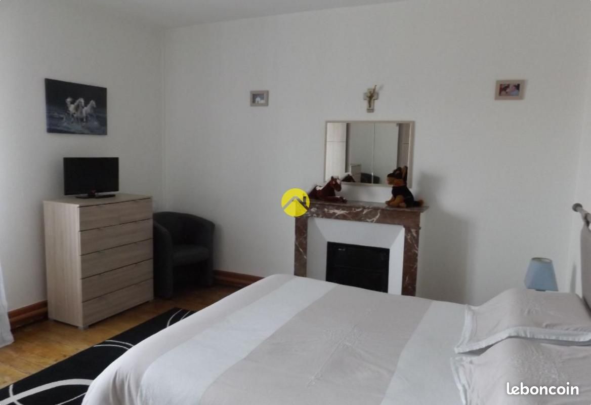 Adosado de 2 dormitorios en Le Blanc, France No. 223281