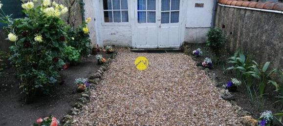 Adosado de 2 dormitorios en Le Blanc, France No. 223281 5