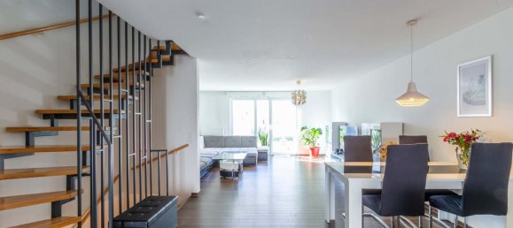 4 bedrooms Townhouse in Baden-Wurttemberg, Germany No. 70316 2