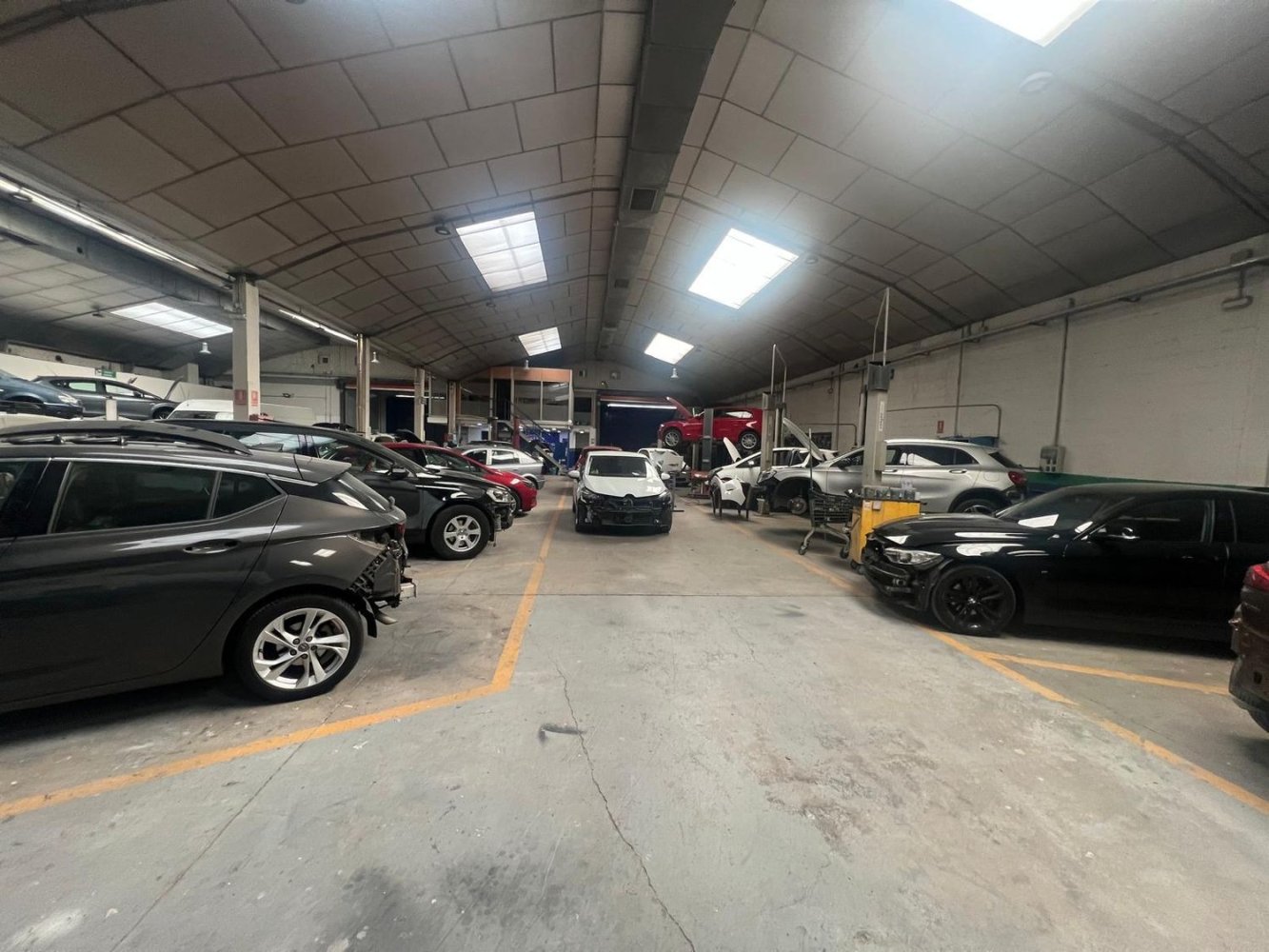 Склад 1600м² в Гетафе, Испания № 237291