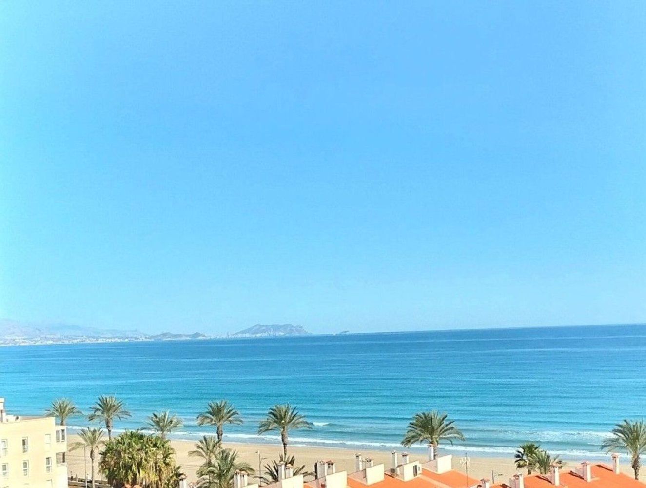 Apartamento T3 em El Campello, Spain N.º 64804