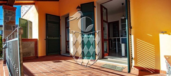 6غرفة منزل في Castelnuovo Magra, Italy رقم 99153 14