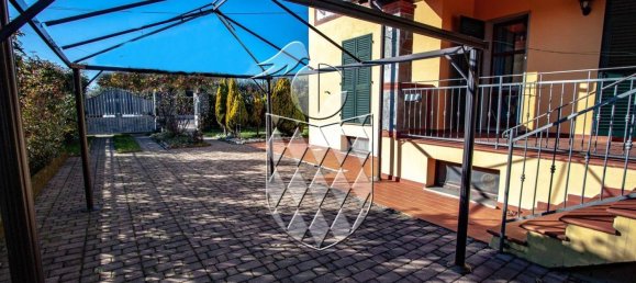 6غرفة منزل في Castelnuovo Magra, Italy رقم 99153 11