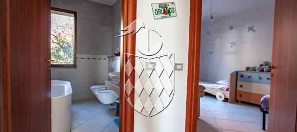 6غرفة منزل في Castelnuovo Magra, Italy رقم 99153 39