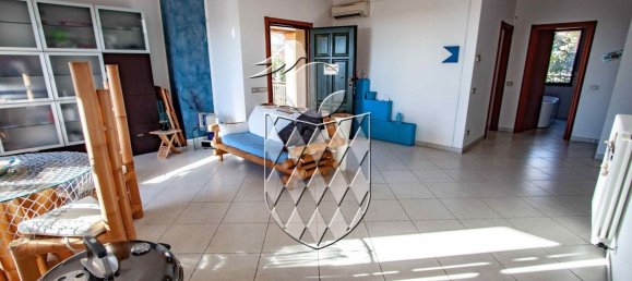 6غرفة منزل في Castelnuovo Magra, Italy رقم 99153 20