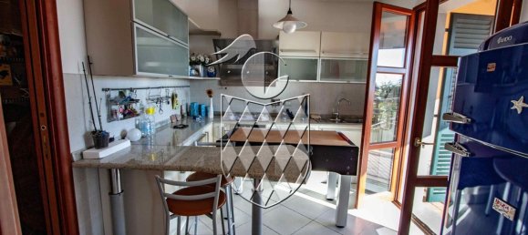 6غرفة منزل في Castelnuovo Magra, Italy رقم 99153 12