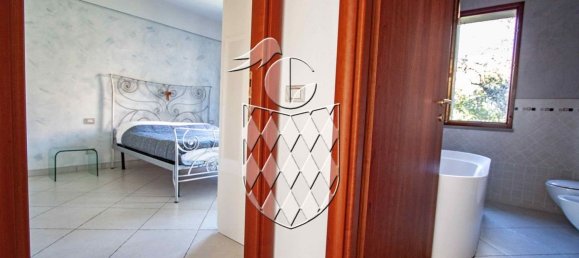 6غرفة منزل في Castelnuovo Magra, Italy رقم 99153 40