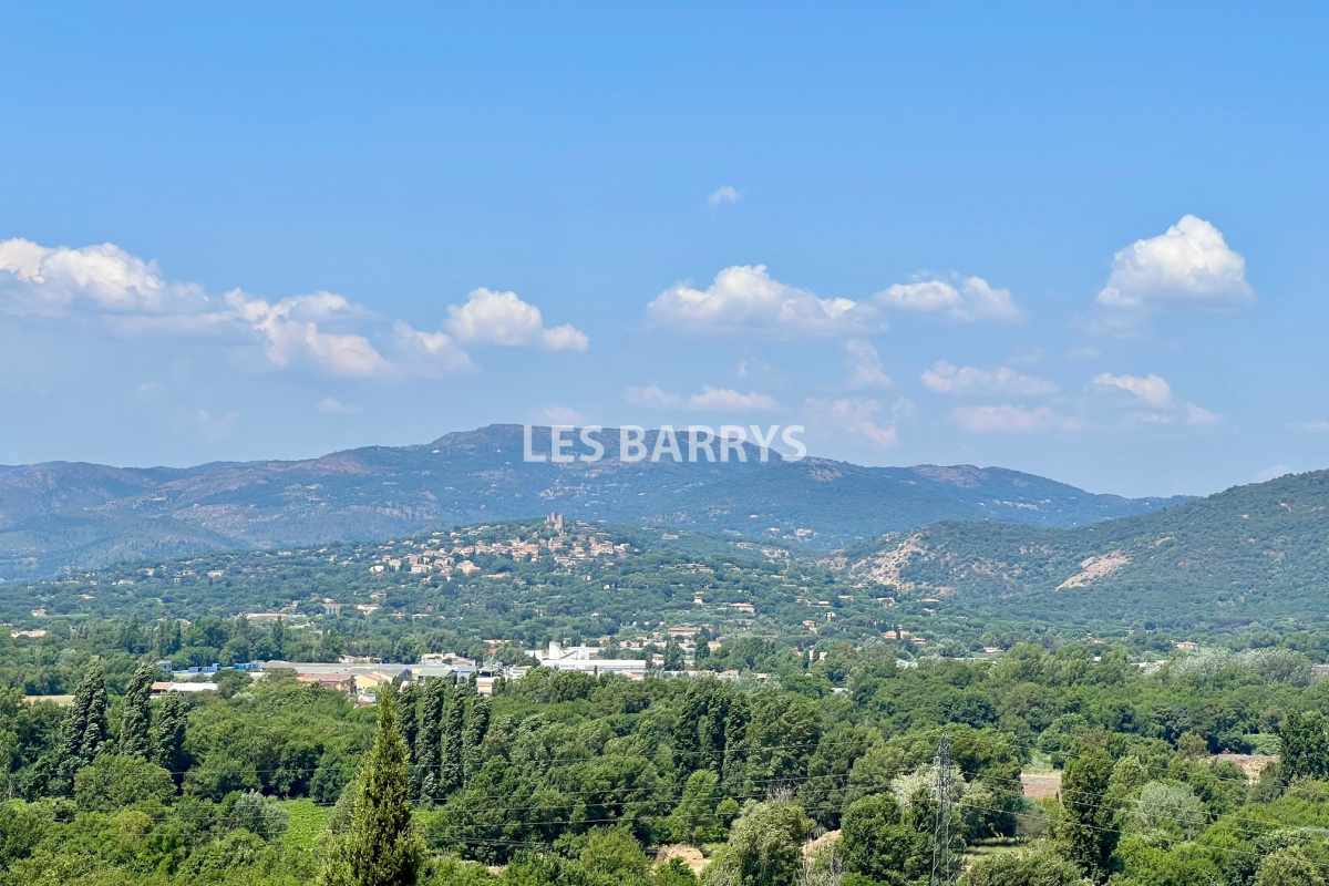 Apartamento T1 em Cogolin, France N.º 294146