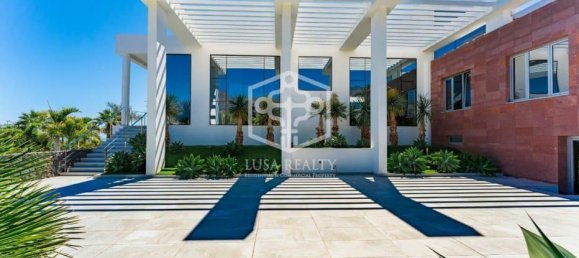 6 bedrooms Villa in Adeje, Spain No. 13172 9