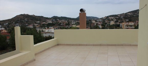 4 bedrooms Property in Kalyvia Thorikou, Greece No. 7518 12